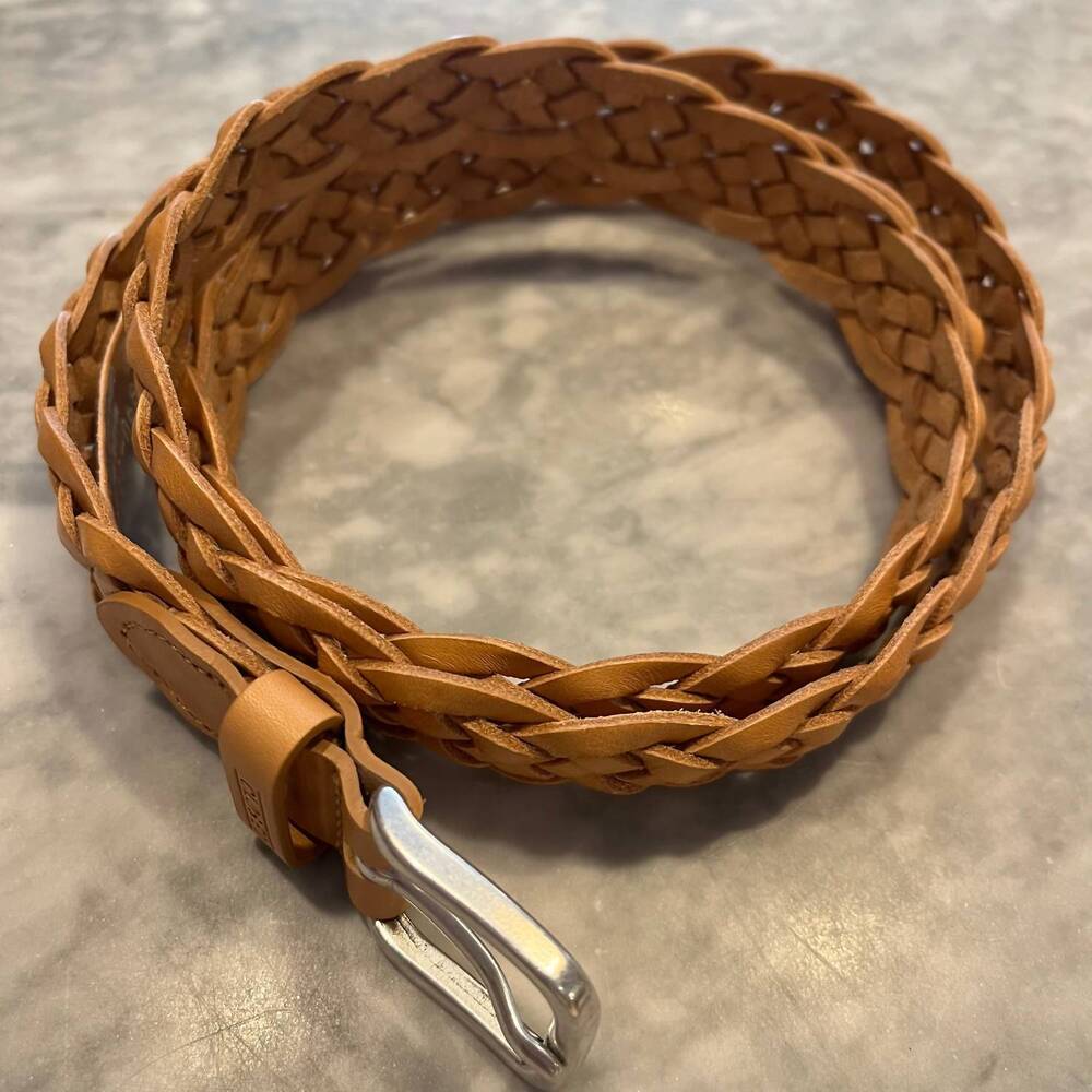 NEW CLOSED men’s leather braided belt in nude